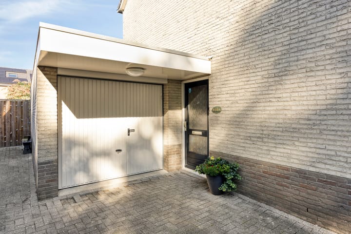 Twee-onder-één-kap te koop: Roeterskamp 27, Hardenberg