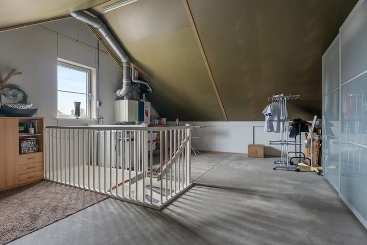 Twee-onder-één-kap te koop: Burgemeester Liesestraat 1, Wildervank