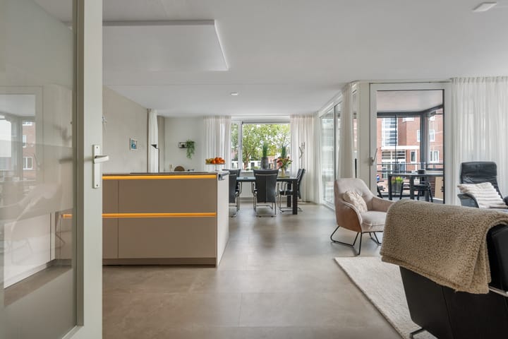 Appartement te koop: Straat Magelhaen 16-01, Veendam