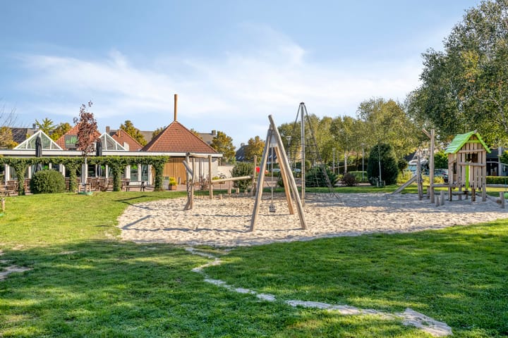 Twee-onder-één-kap te koop: Carmelietenstraat-west 21, Boxmeer