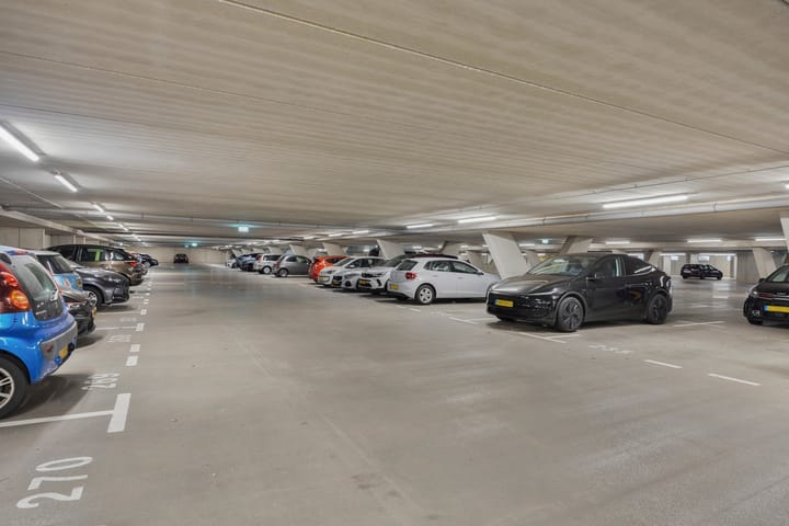 Appartement te koop: Professor de Moorplein 475, Tilburg
