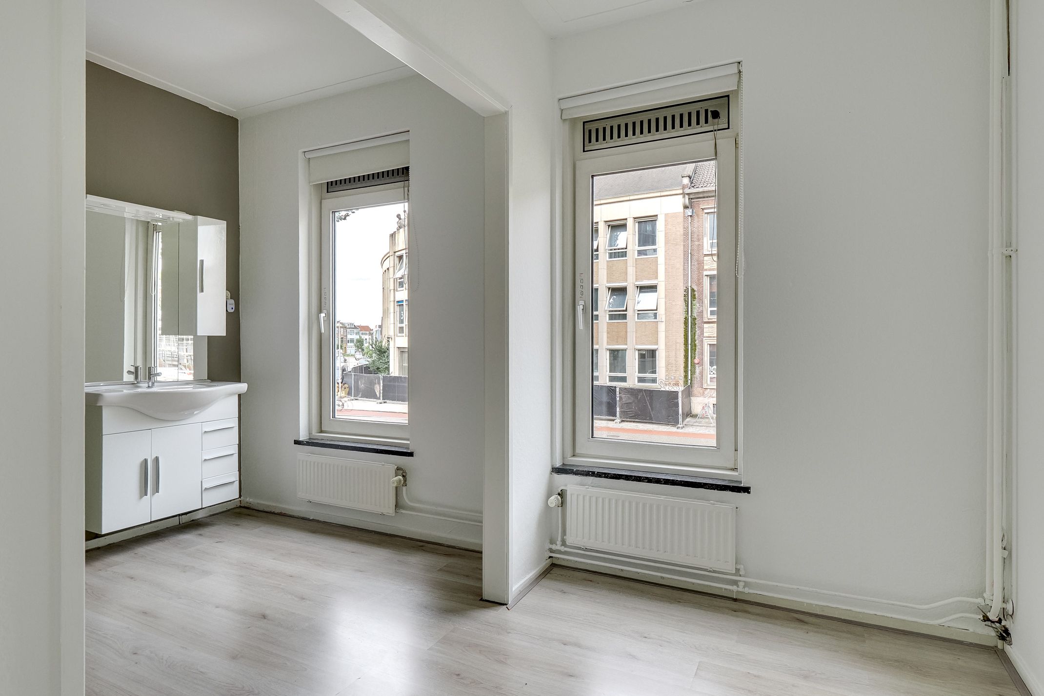 Photo 6 of Oudenoord 331