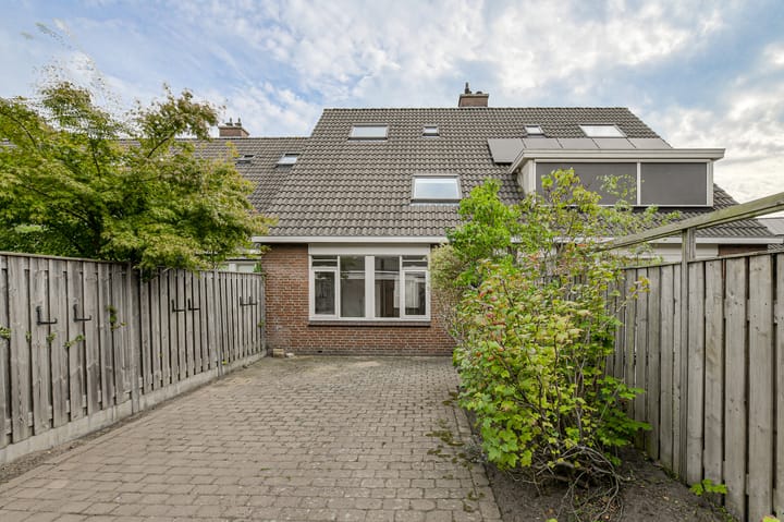 Tussenwoning te koop: Giethuiserf 10, Oosterhout (Nb)