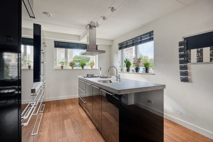 Tussenwoning te koop: Tubadreef 37, Harderwijk