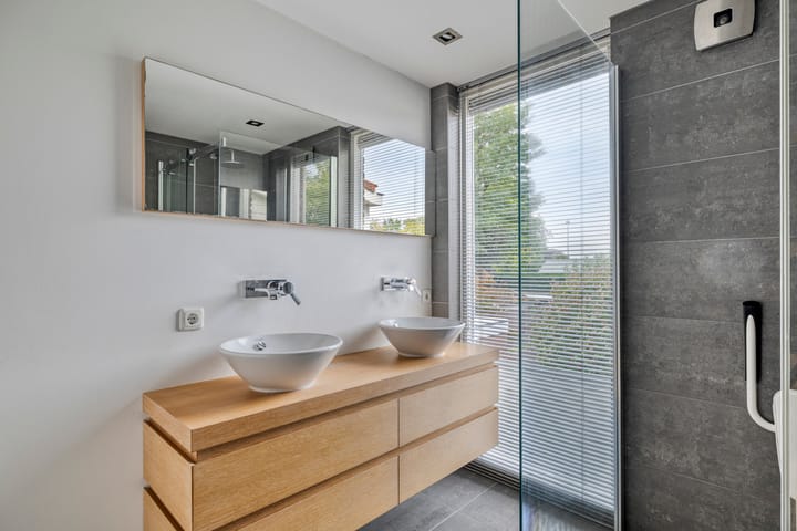 Tussenwoning te koop: Koningin Emmastraat 26, Kaatsheuvel
