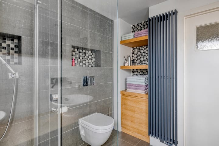 Tussenwoning te koop: Koningin Emmastraat 26, Kaatsheuvel