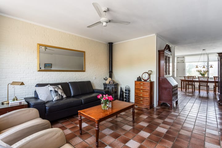 Tussenwoning te koop: Borggrevelanden 49, Enschede