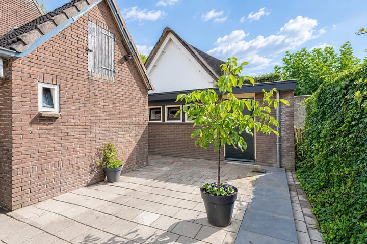 Vrijstaande woning te koop: Grotestraat 13, Varik