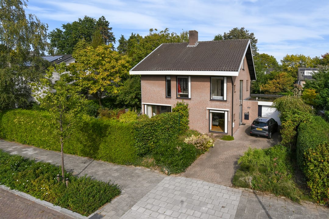Photo 1 of Leanderlaan 15