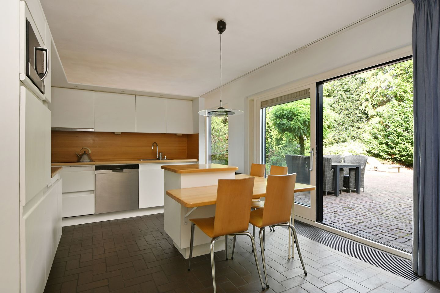 Photo 20 of Leanderlaan 15