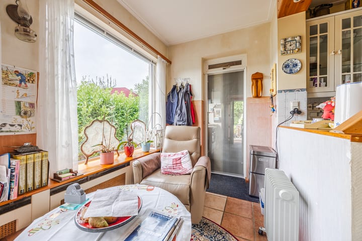 Vrijstaande woning te koop: Molendijk 50, Dinteloord
