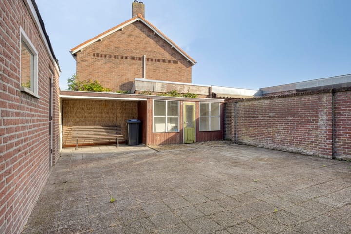 Hoekwoning te koop: Meerloseweg 12, Uden