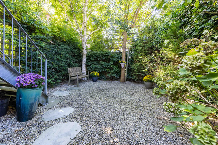 Tussenwoning te koop: Anthony Fokkersingel 86, 'S-Gravenhage