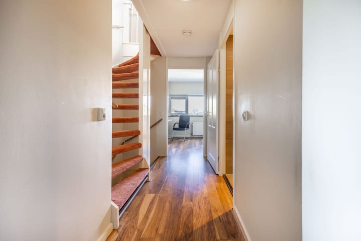 Tussenwoning te koop: Anthony Fokkersingel 86, 'S-Gravenhage