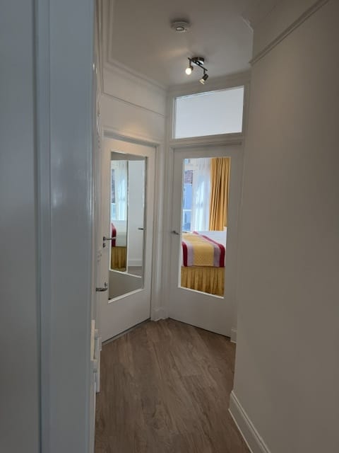 Foto 4 van Egelantiersgracht 177-1