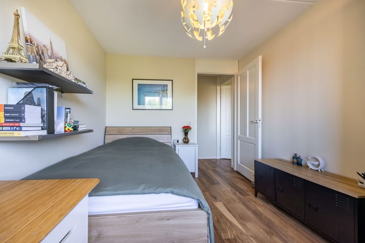 Tussenwoning te koop: Anthony Fokkersingel 86, 'S-Gravenhage