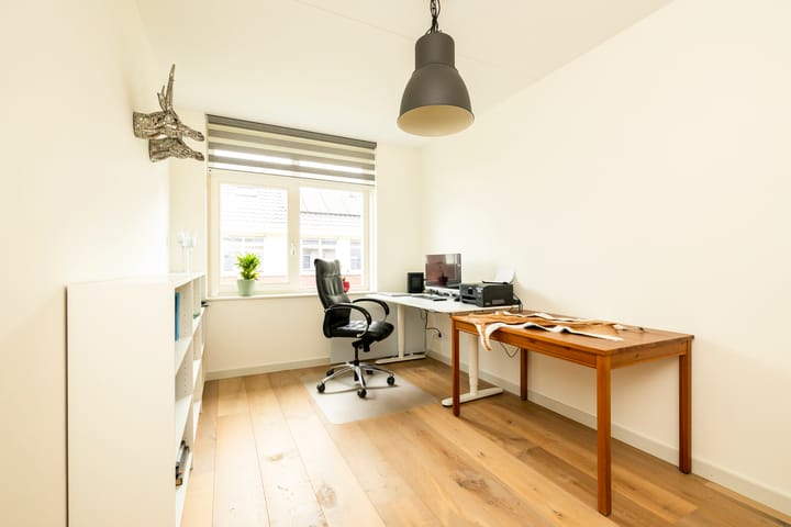 Tussenwoning te koop: Loo 25, Poeldijk