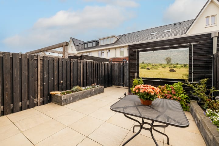 Tussenwoning te koop: Loo 25, Poeldijk