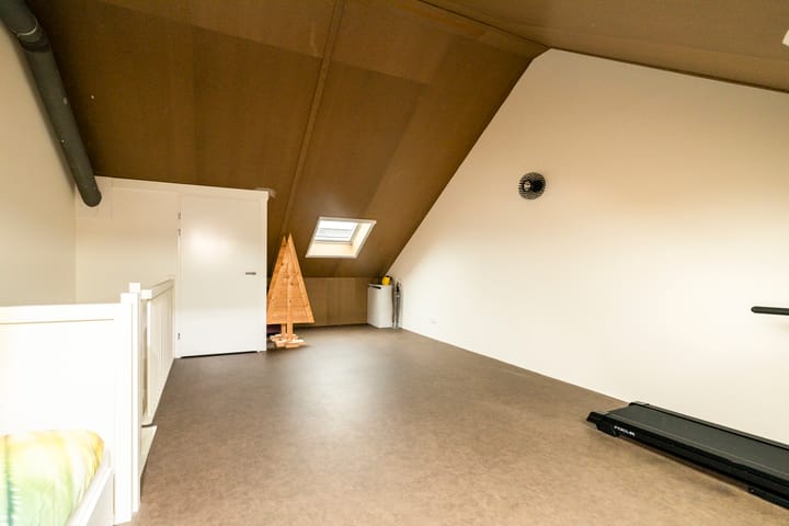 Tussenwoning te koop: Loo 25, Poeldijk