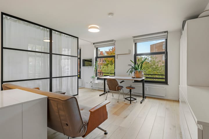 Studio te koop: Van Noordtstraat 9L, Amsterdam