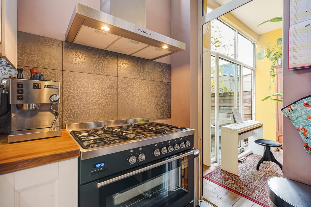 Photo 8 of Van Kinsbergenstraat 59