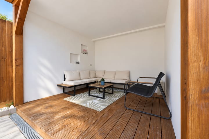 Tussenwoning te koop: Notarisappel 84, Tiel