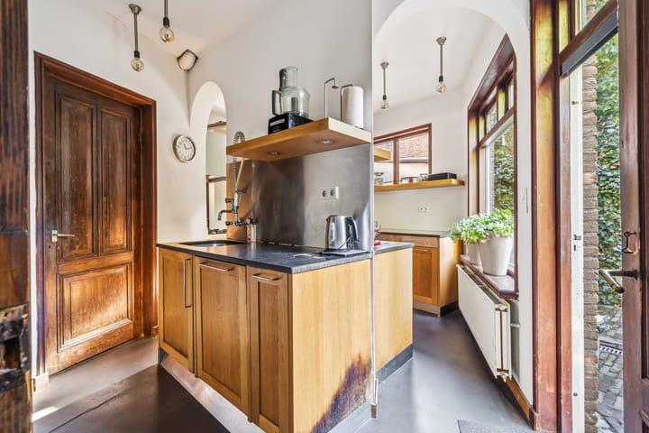 Hoekwoning te koop: Prins Hendrikstraat 14, Breda