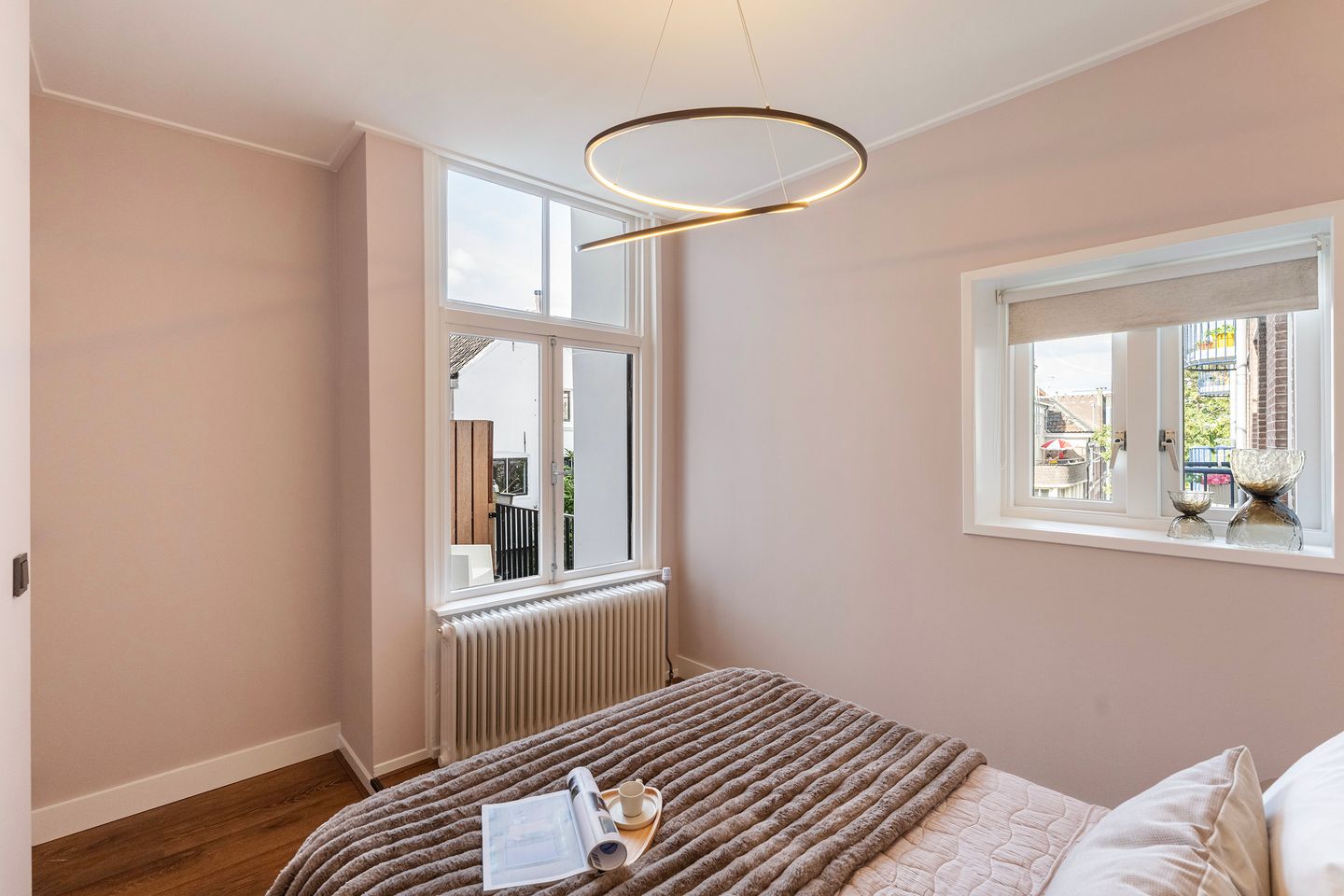 Photo 20 of Kamperstraat 24-A