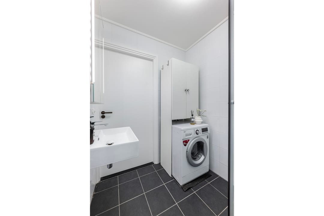 Photo 22 of Kamperstraat 24-A