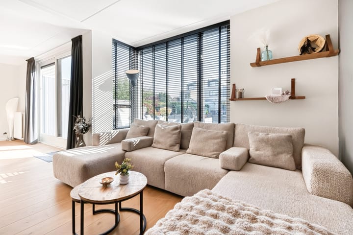 Tussenwoning te koop: Bebopdreef 8, Harderwijk