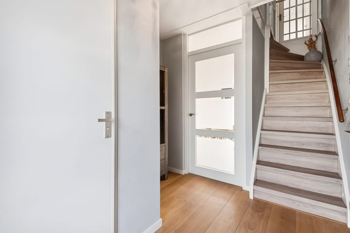 Tussenwoning te koop: Bebopdreef 8, Harderwijk