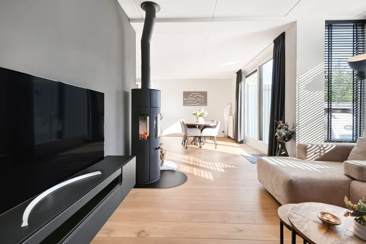 Tussenwoning te koop: Bebopdreef 8, Harderwijk
