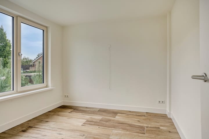 Tussenwoning te koop: Scholtinkstraat 220, Losser