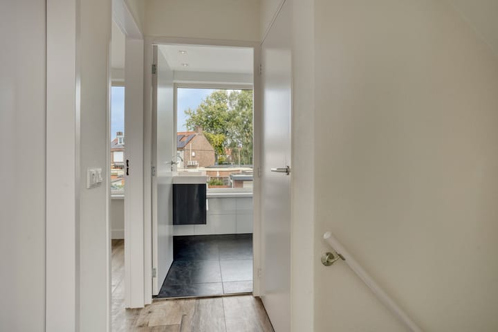 Tussenwoning te koop: Scholtinkstraat 220, Losser
