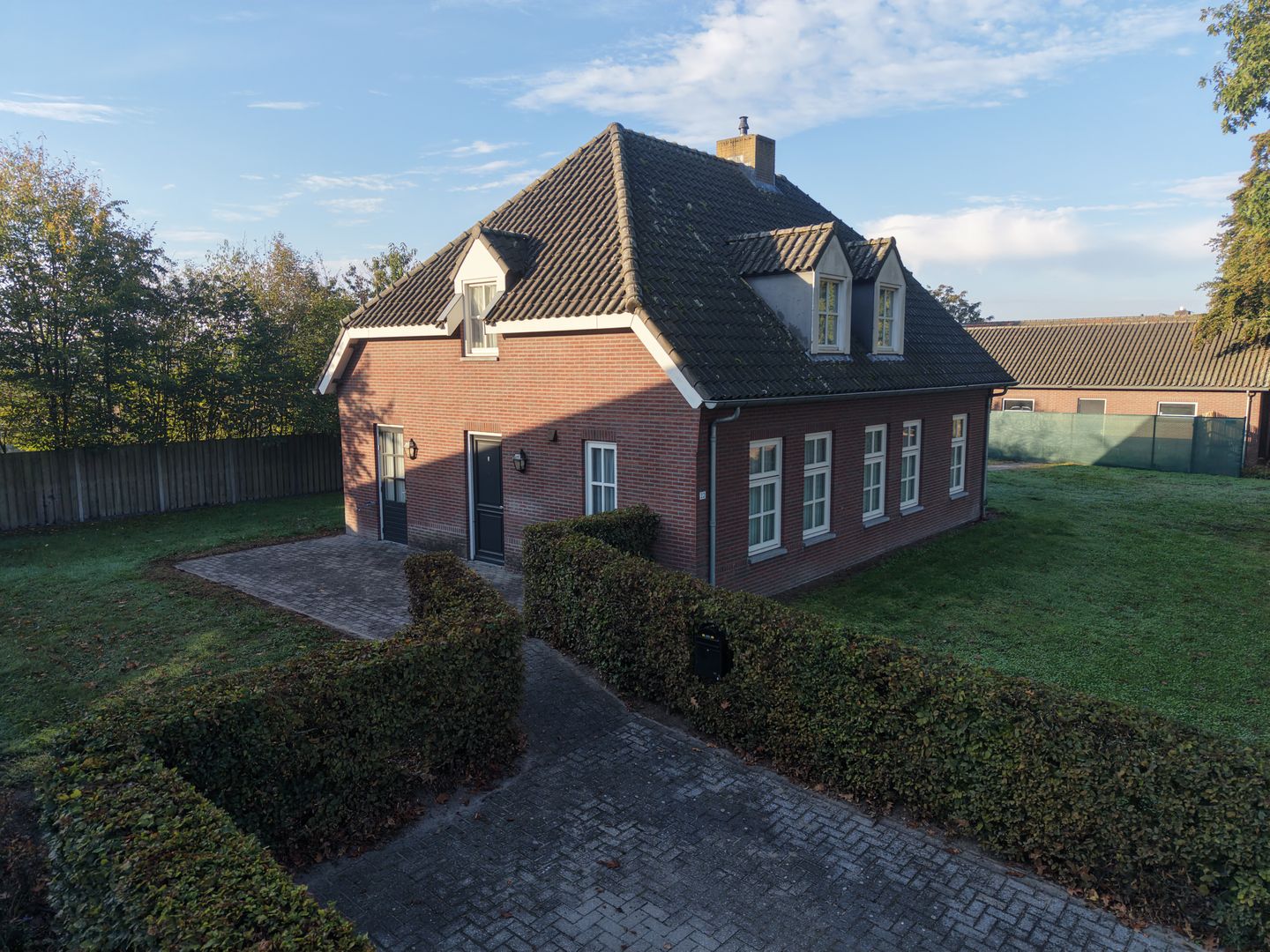 View photo 2 of Statenweg 22