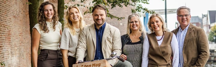 office-banner