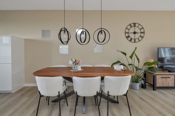 Tussenwoning te koop: Meerval 63, Schagen
