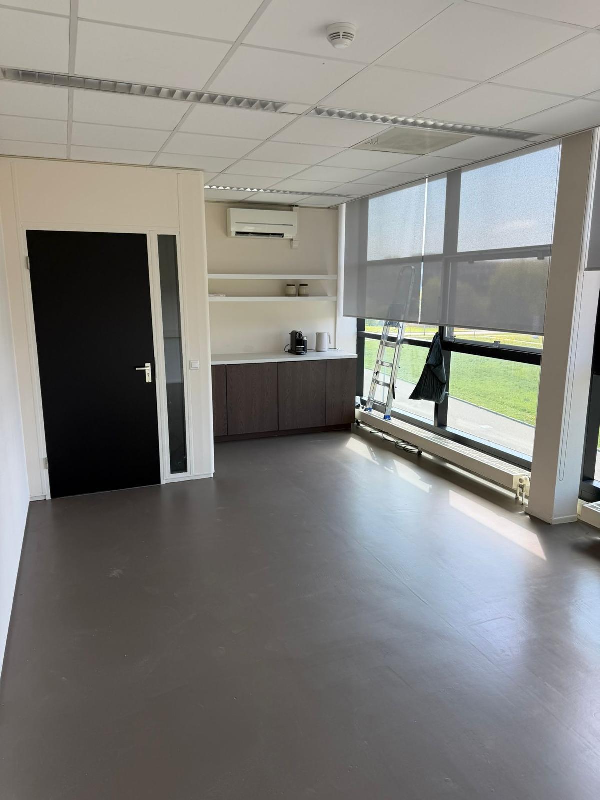 Bekijk foto 4 van Transistorstraat 26