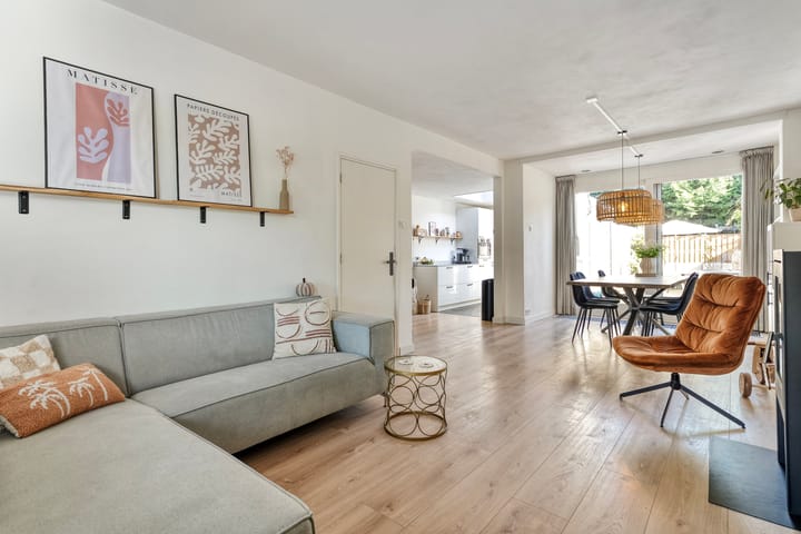 Tussenwoning te koop: Willem Barentszstraat 37, Zwolle