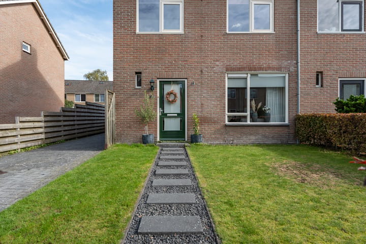 Hoekwoning te koop: De Helling 5, Gorredijk