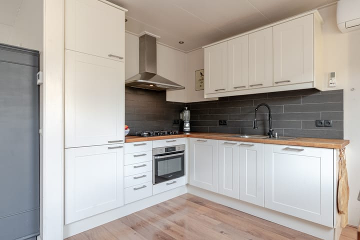 Hoekwoning te koop: De Helling 5, Gorredijk