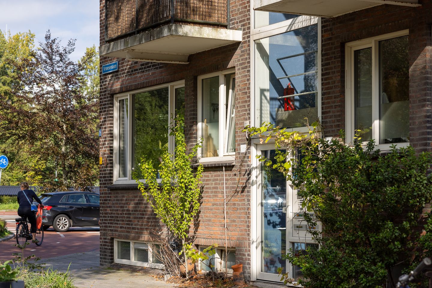 Foto 1 van Vroesenlaan 1-A