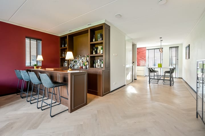 Twee-onder-één-kap te koop: Houtwal 25, Lelystad