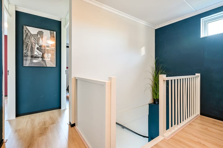 Twee-onder-één-kap te koop: Houtwal 25, Lelystad
