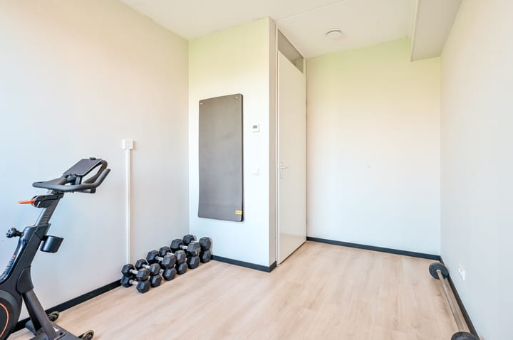 Twee-onder-één-kap te koop: Houtwal 25, Lelystad