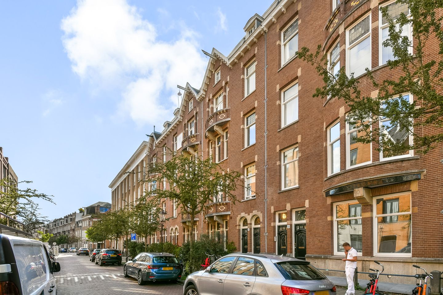 Photo 4 of Pieter de Hoochstraat 14-2
