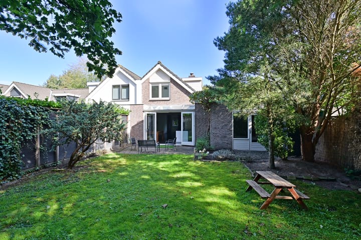 Tussenwoning te koop: Bolwerk 15, Naarden