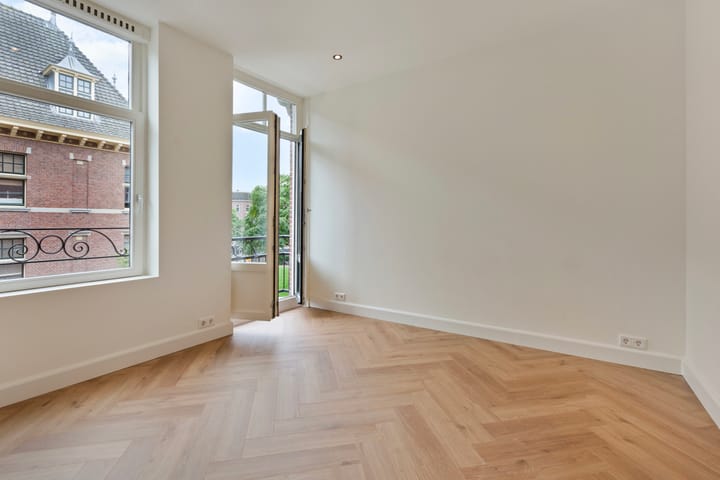 Foto 3 van Brederodestraat 100-2