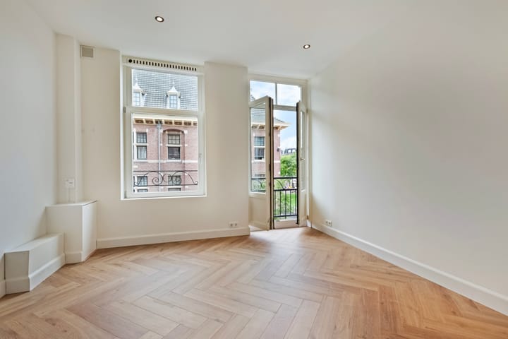 Appartement te koop: Brederodestraat 100-2, Amsterdam