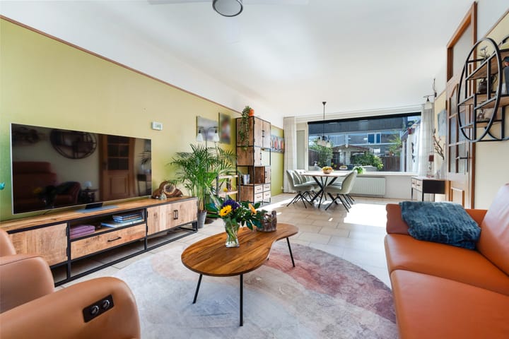 Tussenwoning te koop: Groenewater 5, Zoetermeer